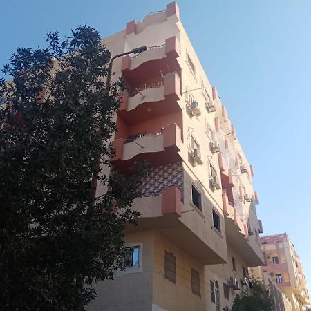 Ewa Apartment Hurghada Bagian luar foto