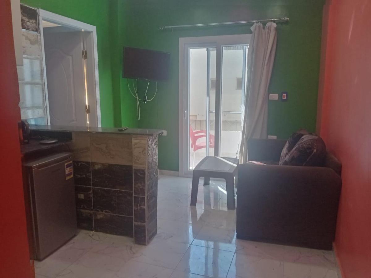 Ewa Apartment Hurghada Bagian luar foto